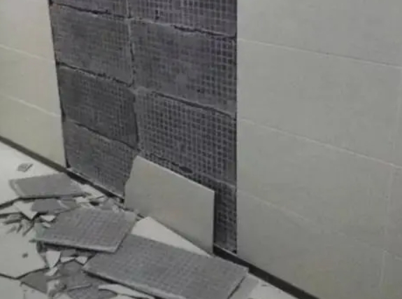 岚县瓷砖空鼓维修公司分享下岚县墙砖松动维修的知识